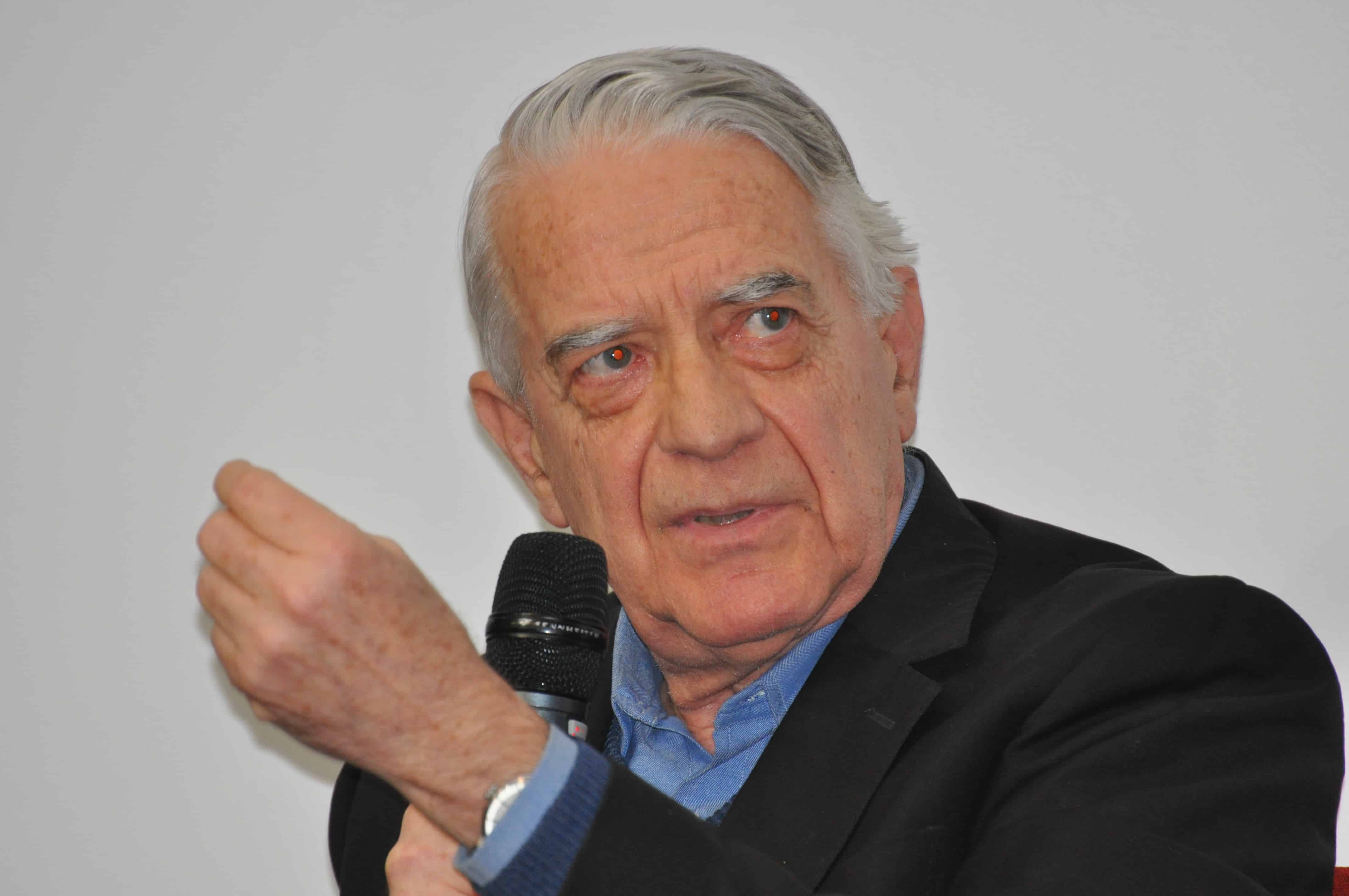 « Les 3 papes que j’ai connus » – P. Federico Lombardi – FORUMS du Centre Sèvres